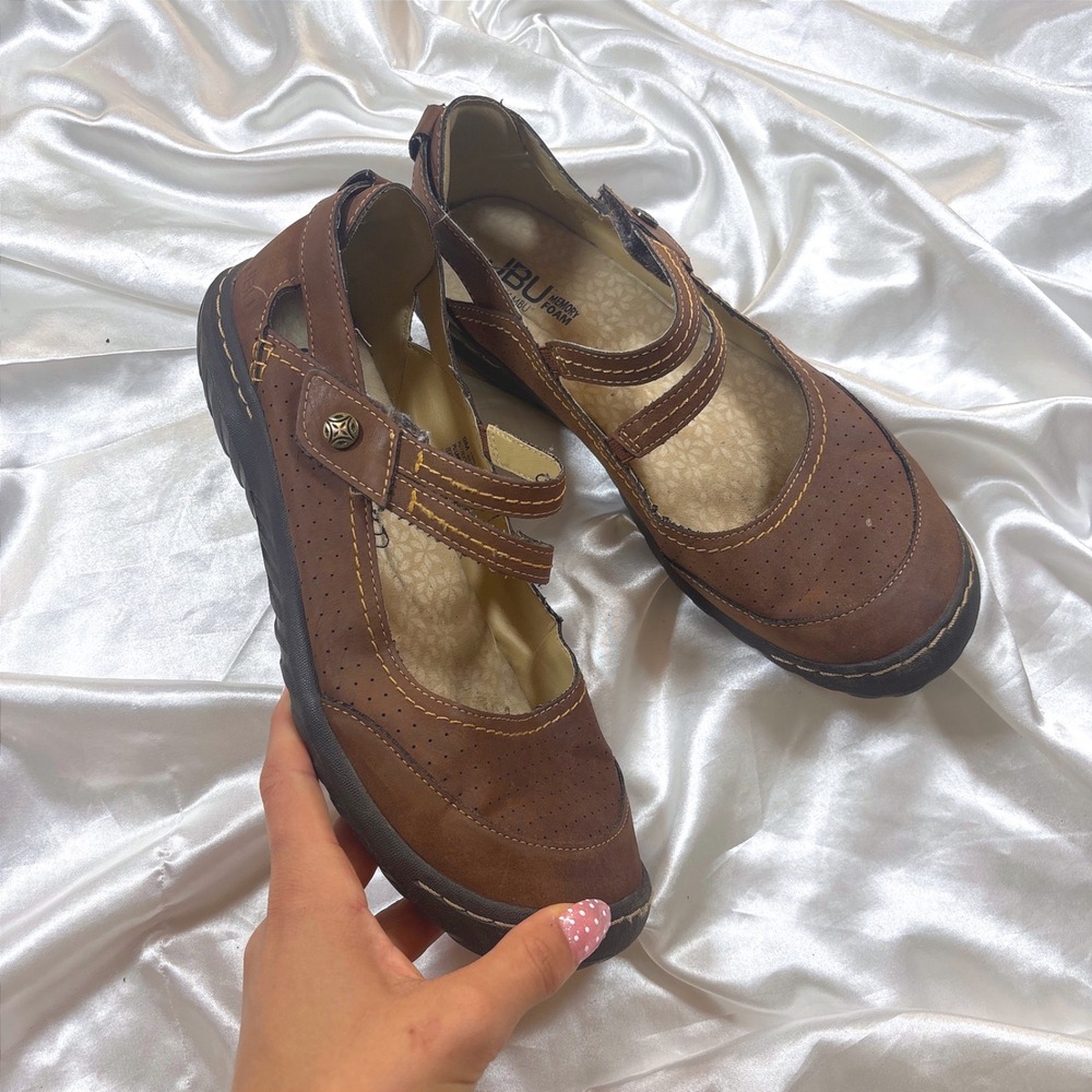 y2k Mary Jane Brown Good JBU by Jambu Fawn Memory Foam Strappy Flats 9M